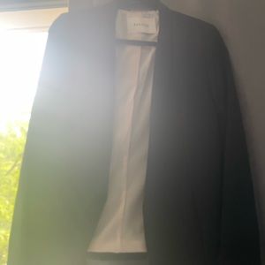 Babaton size 6 blazer (never worn)